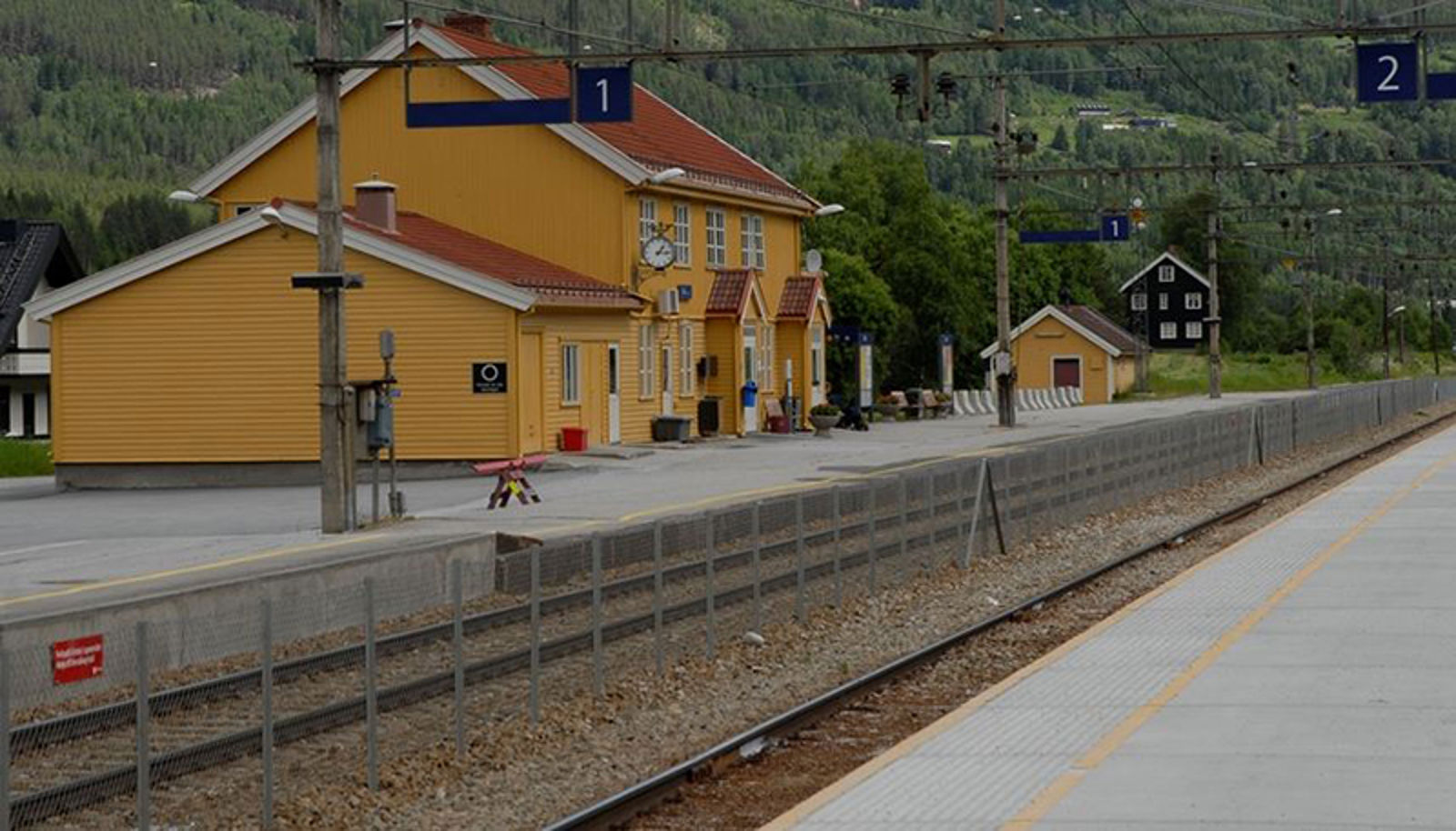 Gol stasjon sett i retning mot Oslo