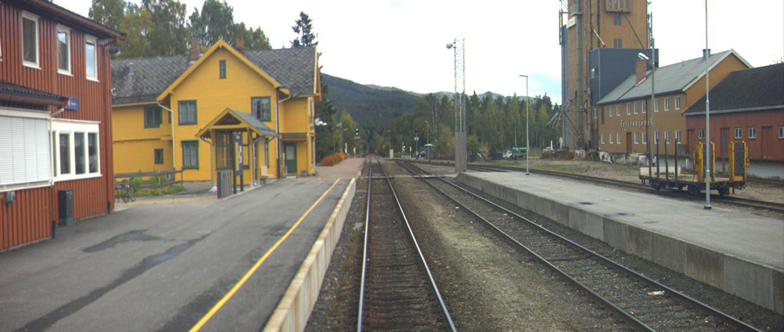 Koppang stasjon sett i retning mot Oslo